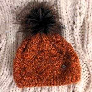 COPY - Starling pompom beanie